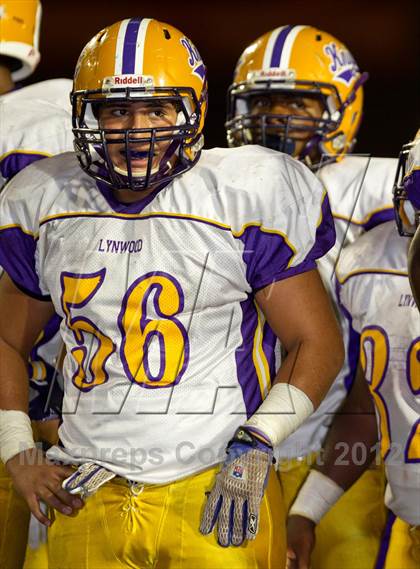 Thumbnail 2 in Los Alamitos vs. Lynwood photogallery.