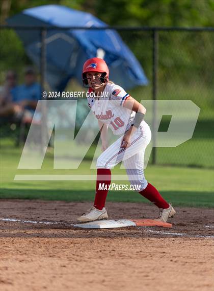 Thumbnail 2 in Bayou Academy @ Marshall Academy (Scrimmage) photogallery.