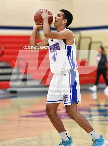 Thumbnail 1 in Hoover @ Faith Baptist (CIF 5A 1st Round) photogallery.