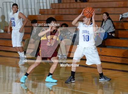 Thumbnail 1 in El Rancho vs Wilson (Cal High Tournament) photogallery.