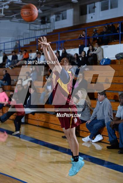 Thumbnail 2 in El Rancho vs Wilson (Cal High Tournament) photogallery.