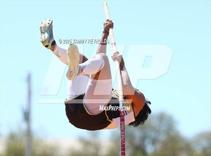Thumbnail 2 in UIL 1A Region 3 Districts 17&18 Area Championships photogallery.