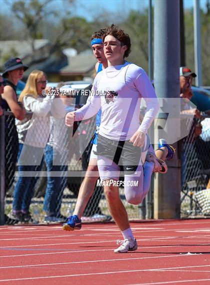 Thumbnail 3 in UIL 1A Region 3 Districts 17&18 Area Championships photogallery.