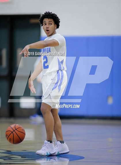Thumbnail 2 in Campbell Hall vs  El Camino Real (Spot Up Southern Classic)  photogallery.