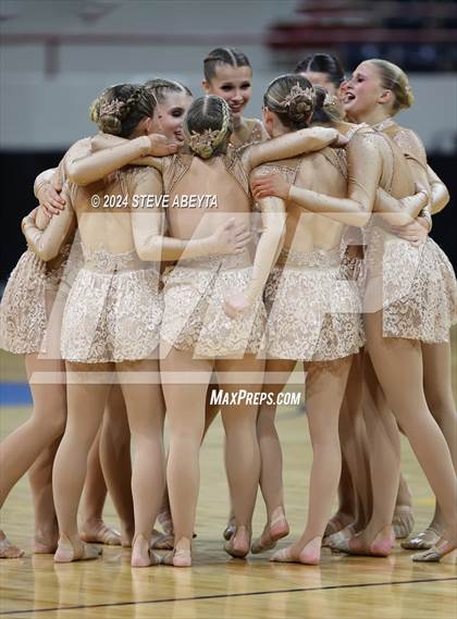 Thumbnail 2 in Chaparral (CHSAA 5A State Spirit Champiosnhips) photogallery.