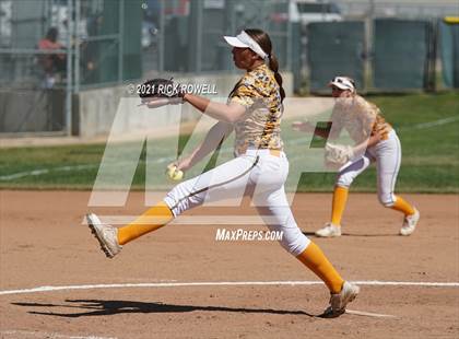 Thumbnail 3 in Great Oak @ Temecula Valley photogallery.
