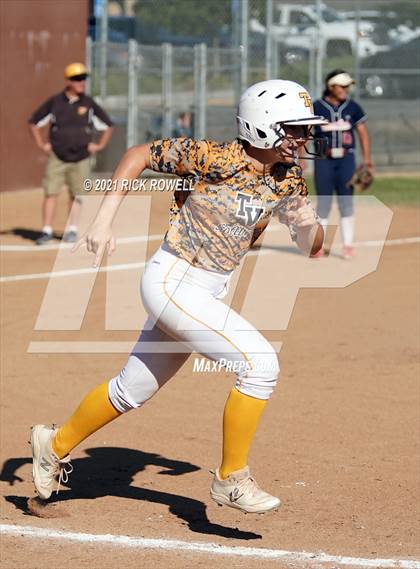 Thumbnail 2 in Great Oak @ Temecula Valley photogallery.