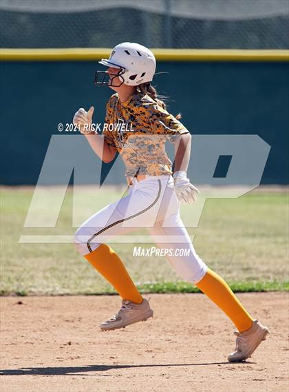 Thumbnail 3 in Great Oak @ Temecula Valley photogallery.