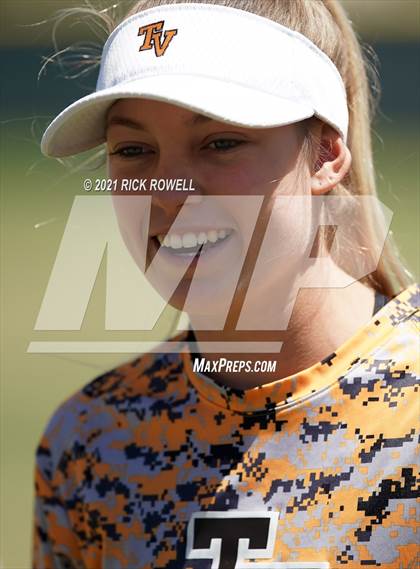 Thumbnail 1 in Great Oak @ Temecula Valley photogallery.