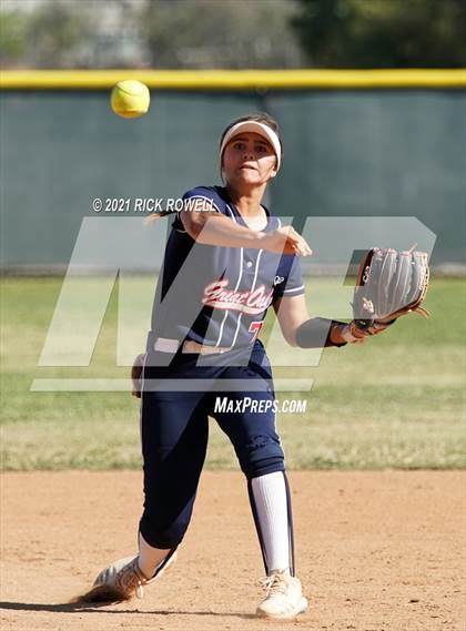 Thumbnail 3 in Great Oak @ Temecula Valley photogallery.