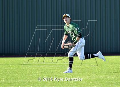Thumbnail 2 in Iowa Park vs Lake Worth (Walker Stallcup Tournament) photogallery.