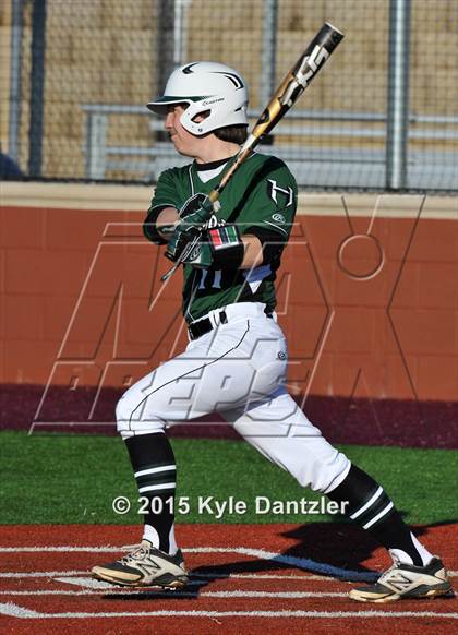 Thumbnail 2 in Iowa Park vs Lake Worth (Walker Stallcup Tournament) photogallery.