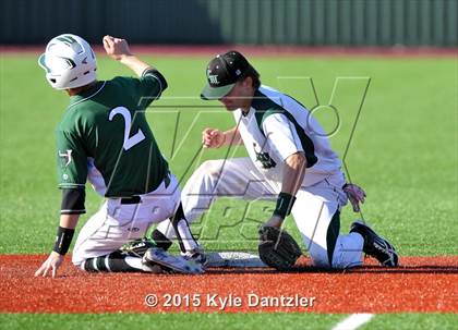 Thumbnail 3 in Iowa Park vs Lake Worth (Walker Stallcup Tournament) photogallery.