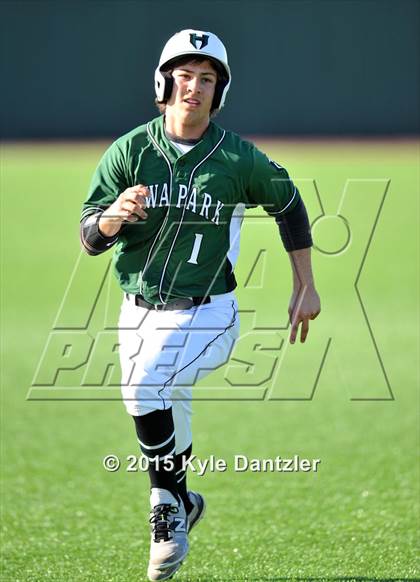 Thumbnail 1 in Iowa Park vs Lake Worth (Walker Stallcup Tournament) photogallery.