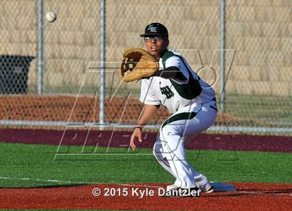 Thumbnail 2 in Iowa Park vs Lake Worth (Walker Stallcup Tournament) photogallery.