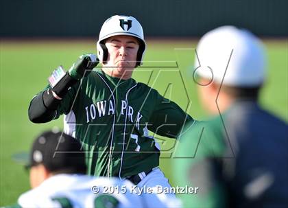 Thumbnail 2 in Iowa Park vs Lake Worth (Walker Stallcup Tournament) photogallery.