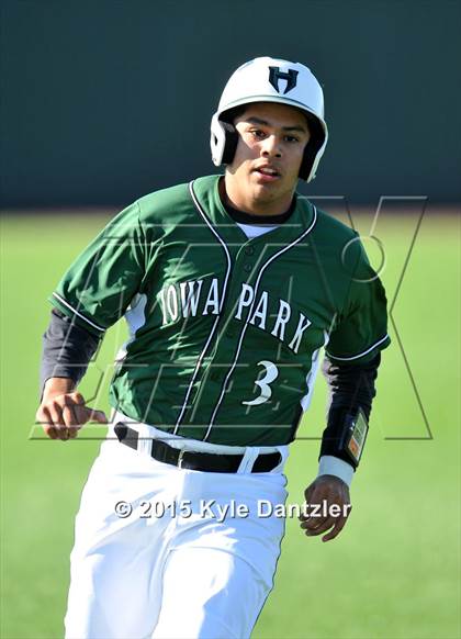 Thumbnail 3 in Iowa Park vs Lake Worth (Walker Stallcup Tournament) photogallery.