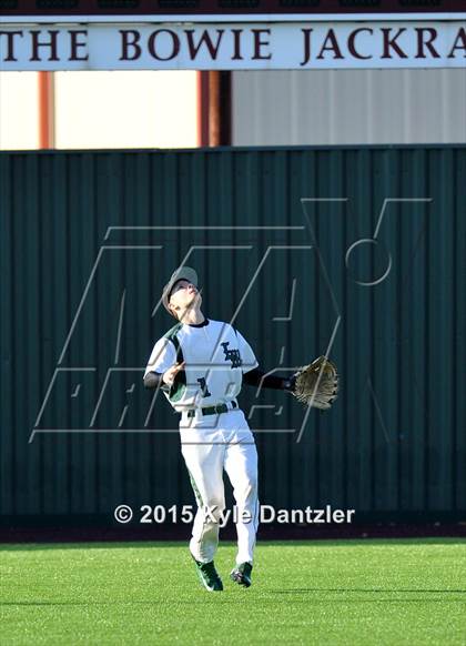 Thumbnail 2 in Iowa Park vs Lake Worth (Walker Stallcup Tournament) photogallery.