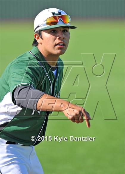 Thumbnail 2 in Iowa Park vs Lake Worth (Walker Stallcup Tournament) photogallery.