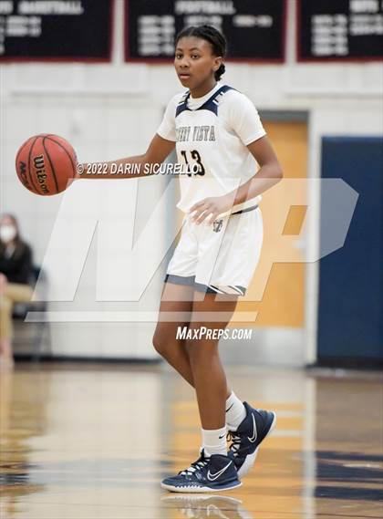 Thumbnail 3 in Basha vs Desert Vista (MLK Dream Classic) photogallery.