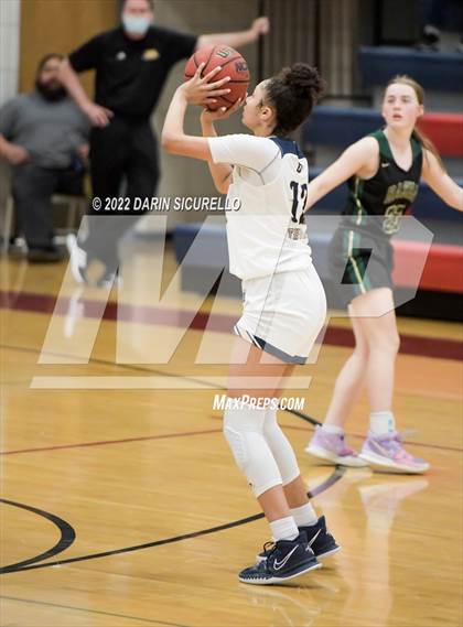 Thumbnail 1 in Basha vs Desert Vista (MLK Dream Classic) photogallery.