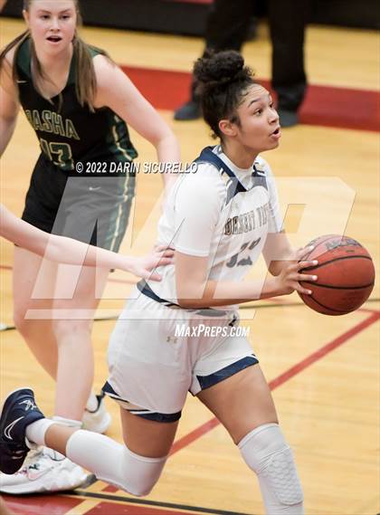 Thumbnail 1 in Basha vs Desert Vista (MLK Dream Classic) photogallery.