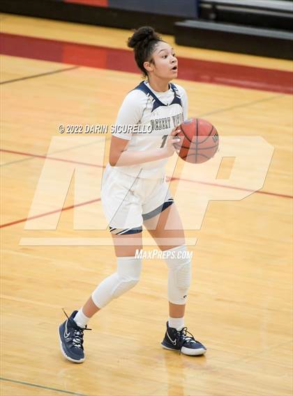 Thumbnail 3 in Basha vs Desert Vista (MLK Dream Classic) photogallery.