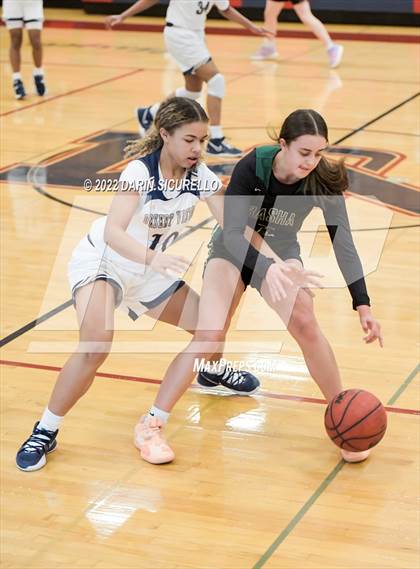 Thumbnail 2 in Basha vs Desert Vista (MLK Dream Classic) photogallery.