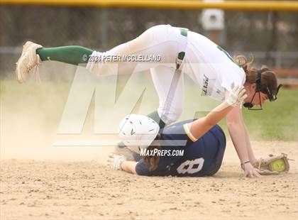 Thumbnail 1 in Lynnfield @ Pentucket Regional photogallery.