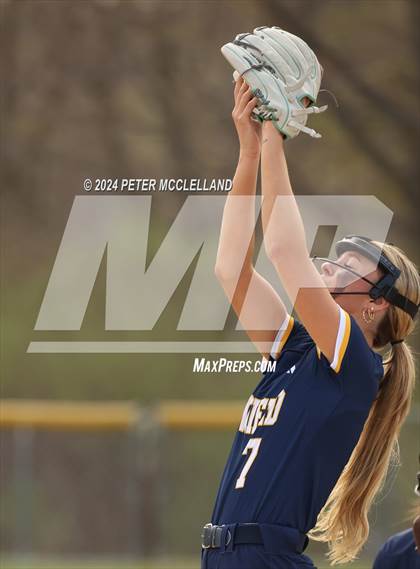 Thumbnail 2 in Lynnfield @ Pentucket Regional photogallery.