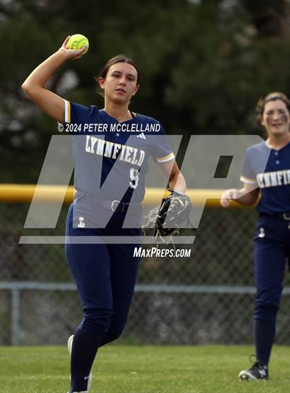 Thumbnail 1 in Lynnfield @ Pentucket Regional photogallery.