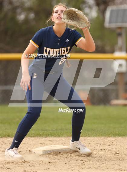 Thumbnail 1 in Lynnfield @ Pentucket Regional photogallery.