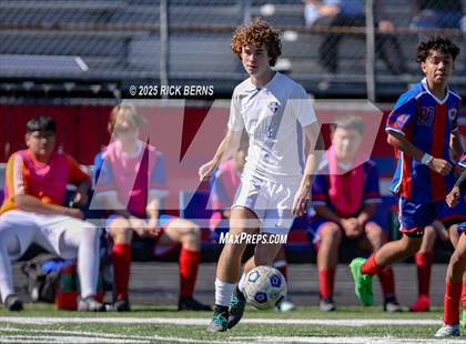 Thumbnail 2 in Grand Oaks @ Oak Ridge (Battle of the Oaks) photogallery.