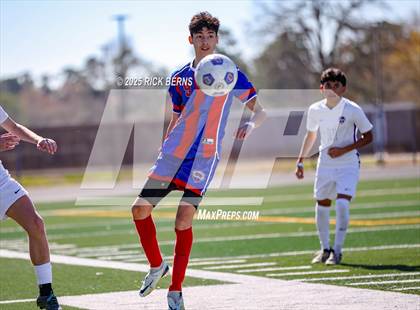 Thumbnail 2 in Grand Oaks @ Oak Ridge (Battle of the Oaks) photogallery.