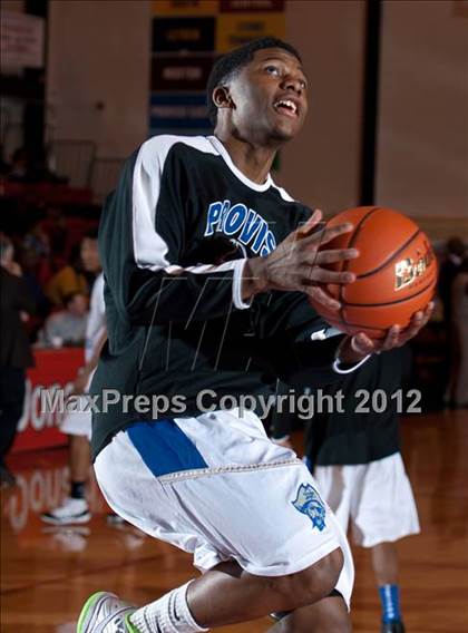 Thumbnail 2 in Warren vs Proviso East photogallery.