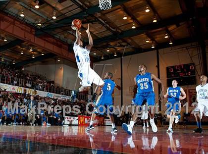 Thumbnail 3 in Warren vs Proviso East photogallery.