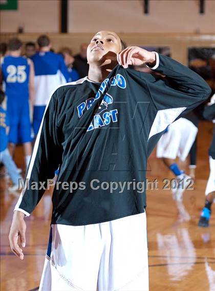 Thumbnail 2 in Warren vs Proviso East photogallery.