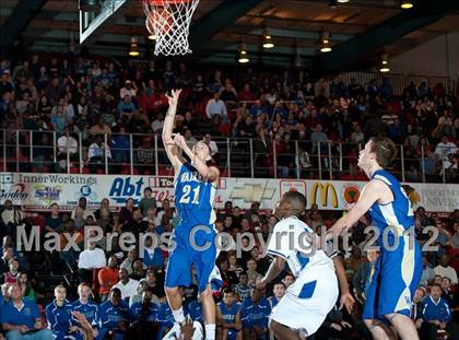 Thumbnail 3 in Warren vs Proviso East photogallery.