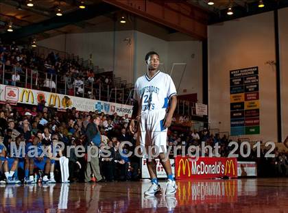 Thumbnail 2 in Warren vs Proviso East photogallery.