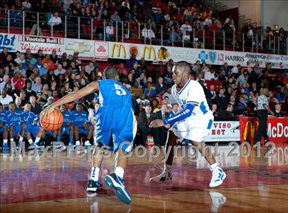 Thumbnail 1 in Warren vs Proviso East photogallery.