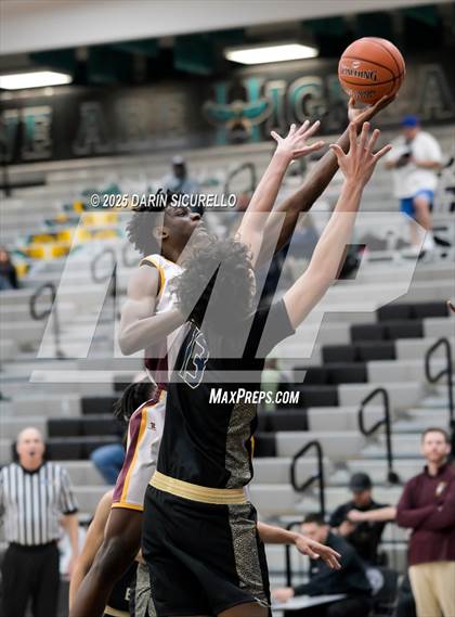 Thumbnail 1 in Layton Christian Academy vs. St. John Bosco (Hoophall West - Nike TOC) photogallery.