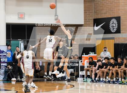 Thumbnail 3 in Layton Christian Academy vs. St. John Bosco (Hoophall West - Nike TOC) photogallery.