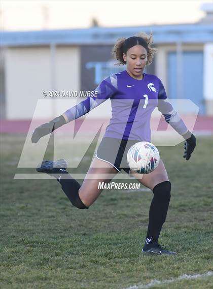Thumbnail 3 in Quartz Hill vs. South (CIF SS Division 2 Round 2) photogallery.