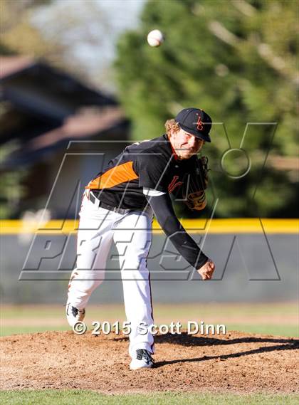 Thumbnail 2 in Live Oak @ Los Gatos photogallery.