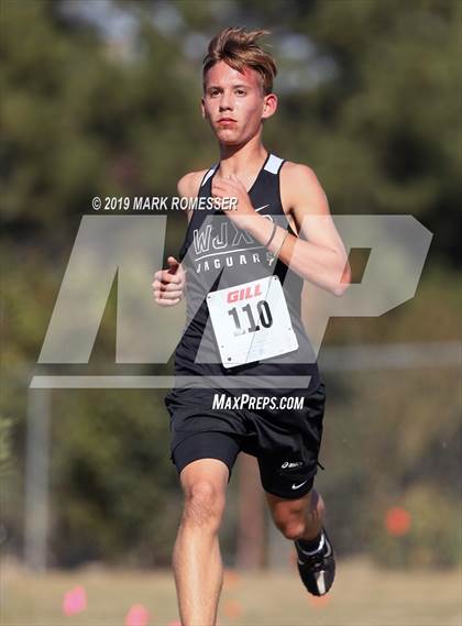 Thumbnail 2 in UHSAA 6A District Championships photogallery.