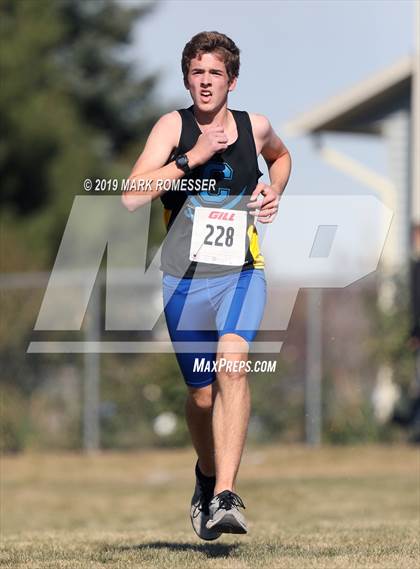 Thumbnail 3 in UHSAA 6A District Championships photogallery.