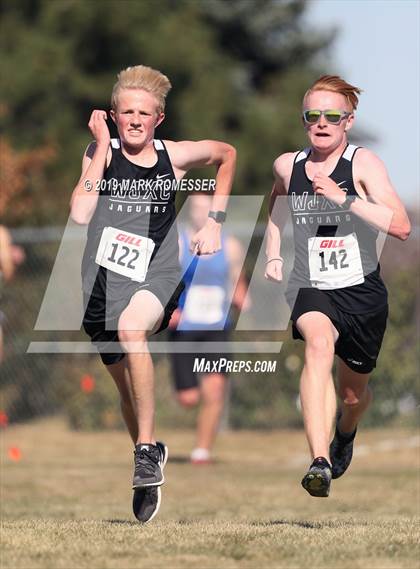 Thumbnail 2 in UHSAA 6A District Championships photogallery.