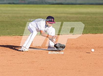 Thumbnail 3 in Great Oak @ Steele Canyon photogallery.