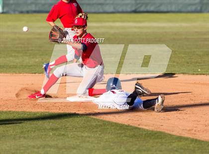 Thumbnail 2 in Great Oak @ Steele Canyon photogallery.