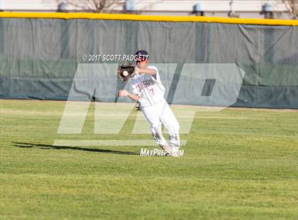 Thumbnail 2 in Great Oak @ Steele Canyon photogallery.